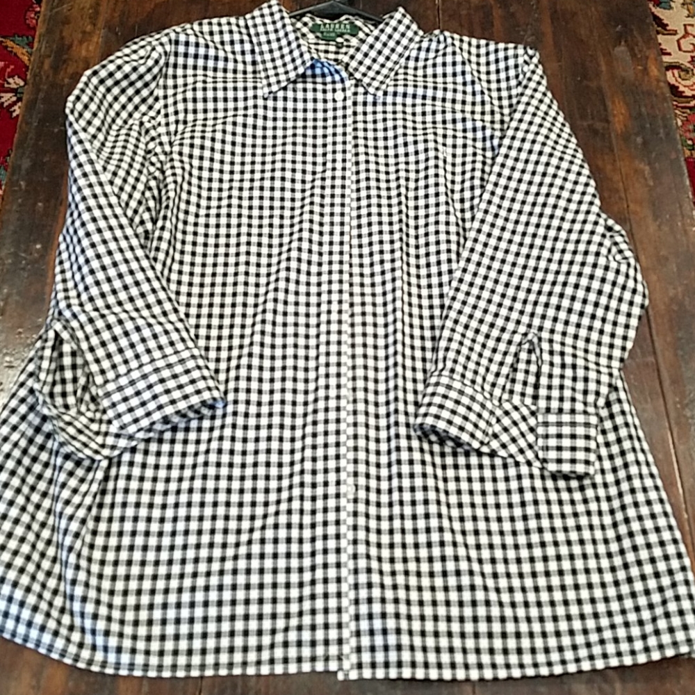 GUC Lauren Black Checked Button Top 1X
